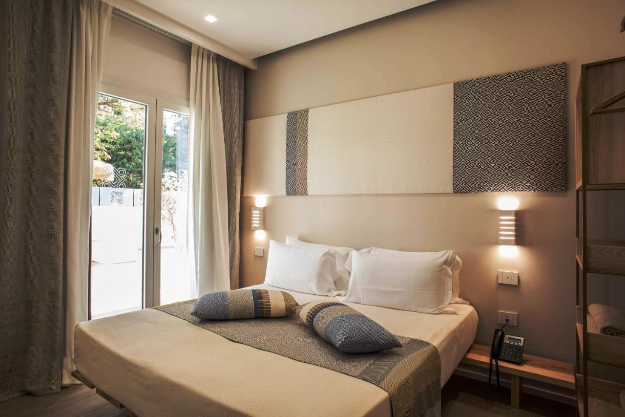 Noha Lifestyle Hotel - Adults Only Pula Bagian luar foto