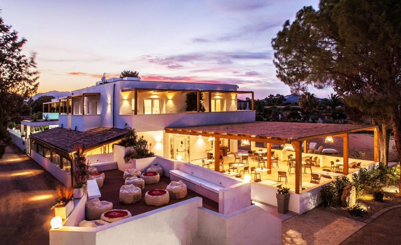 Noha Lifestyle Hotel - Adults Only Pula Bagian luar foto