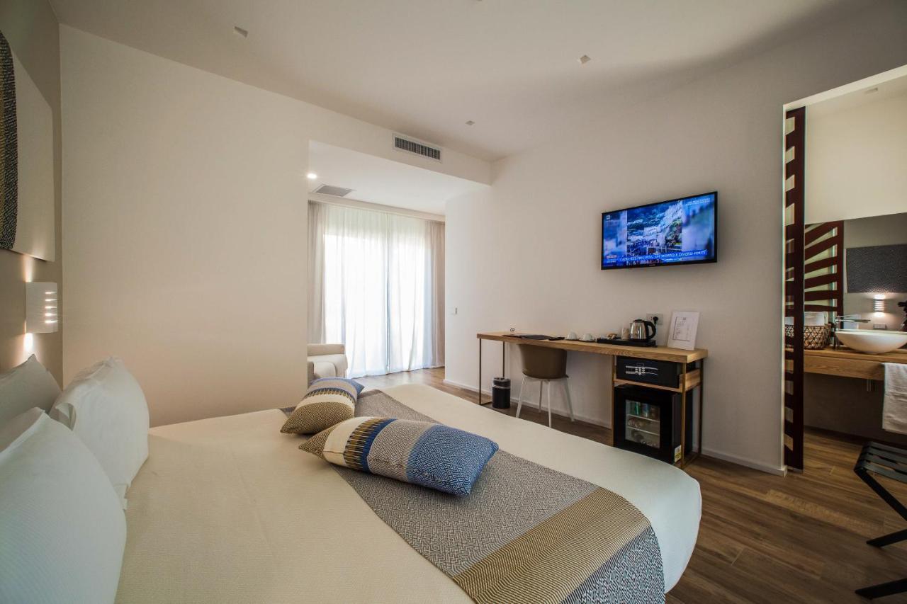 Noha Lifestyle Hotel - Adults Only Pula Bagian luar foto