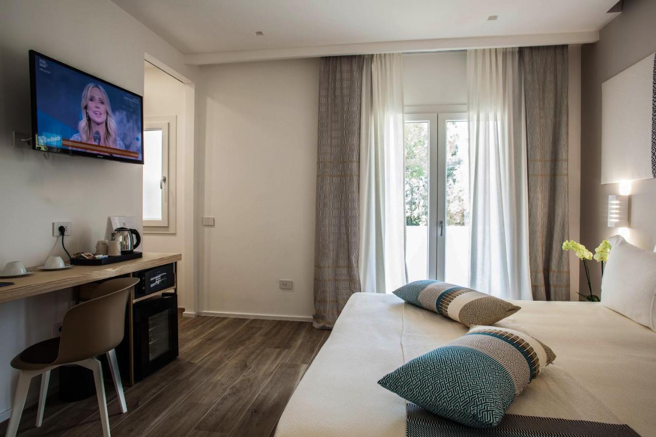 Noha Lifestyle Hotel - Adults Only Pula Bagian luar foto