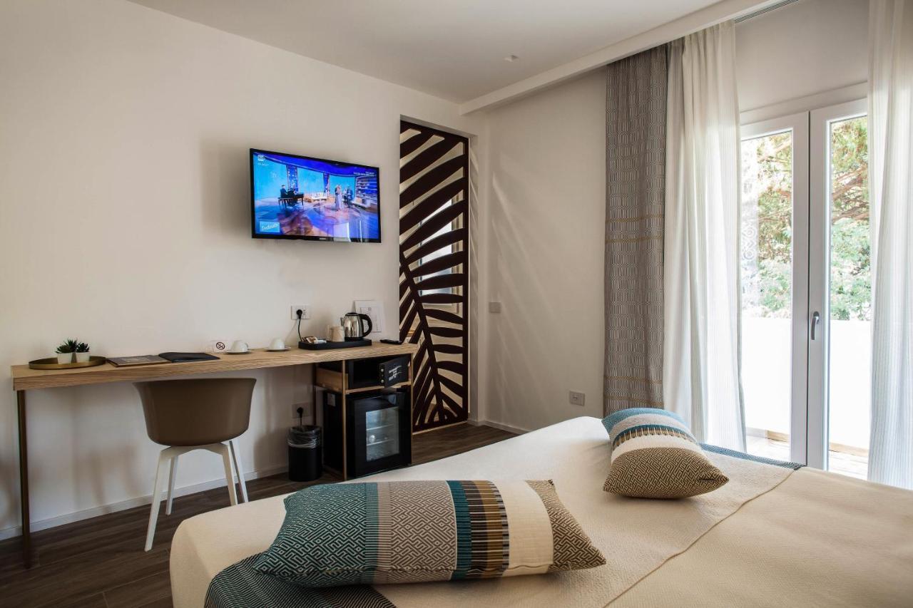 Noha Lifestyle Hotel - Adults Only Pula Bagian luar foto