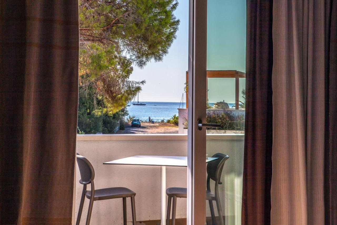Noha Lifestyle Hotel - Adults Only Pula Bagian luar foto