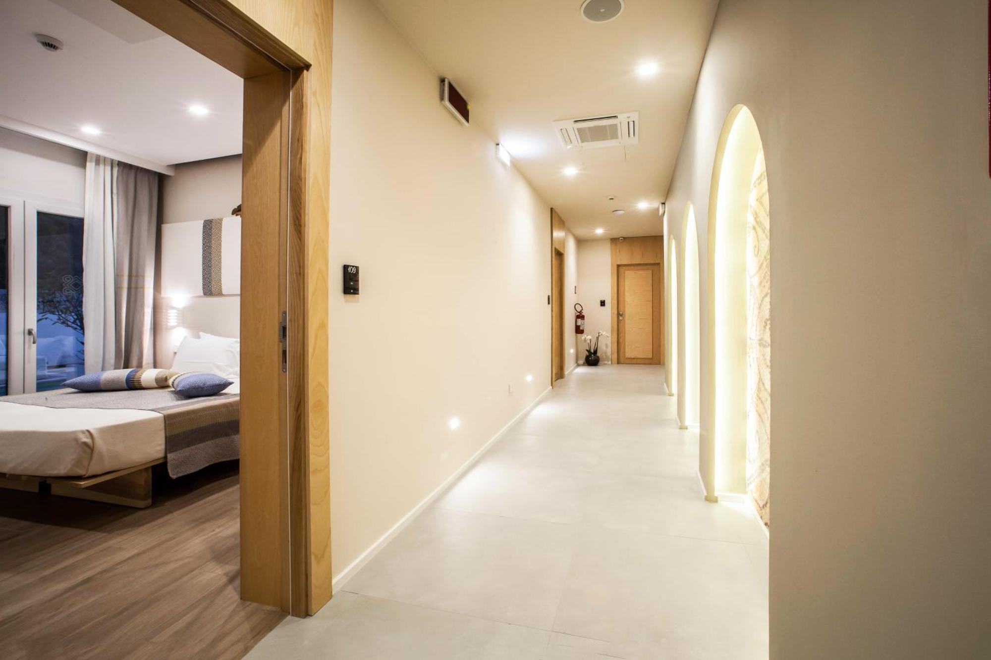 Noha Lifestyle Hotel - Adults Only Pula Bagian luar foto